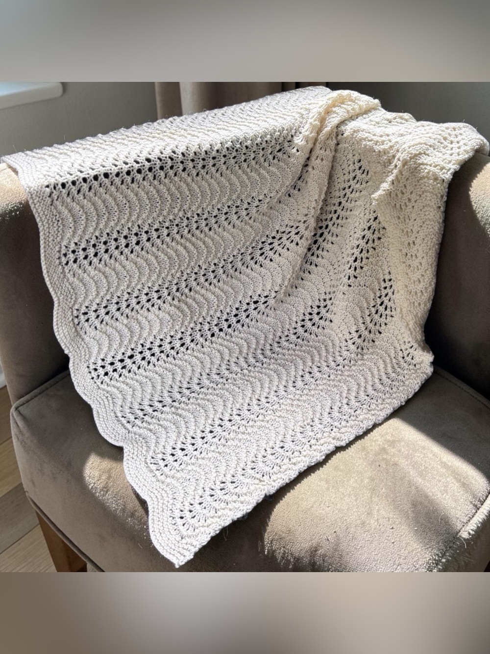 Vintage Hand-Knotted Fan Ripple Baby Blanket | Cream Heirloom Knit | 48” x 80”